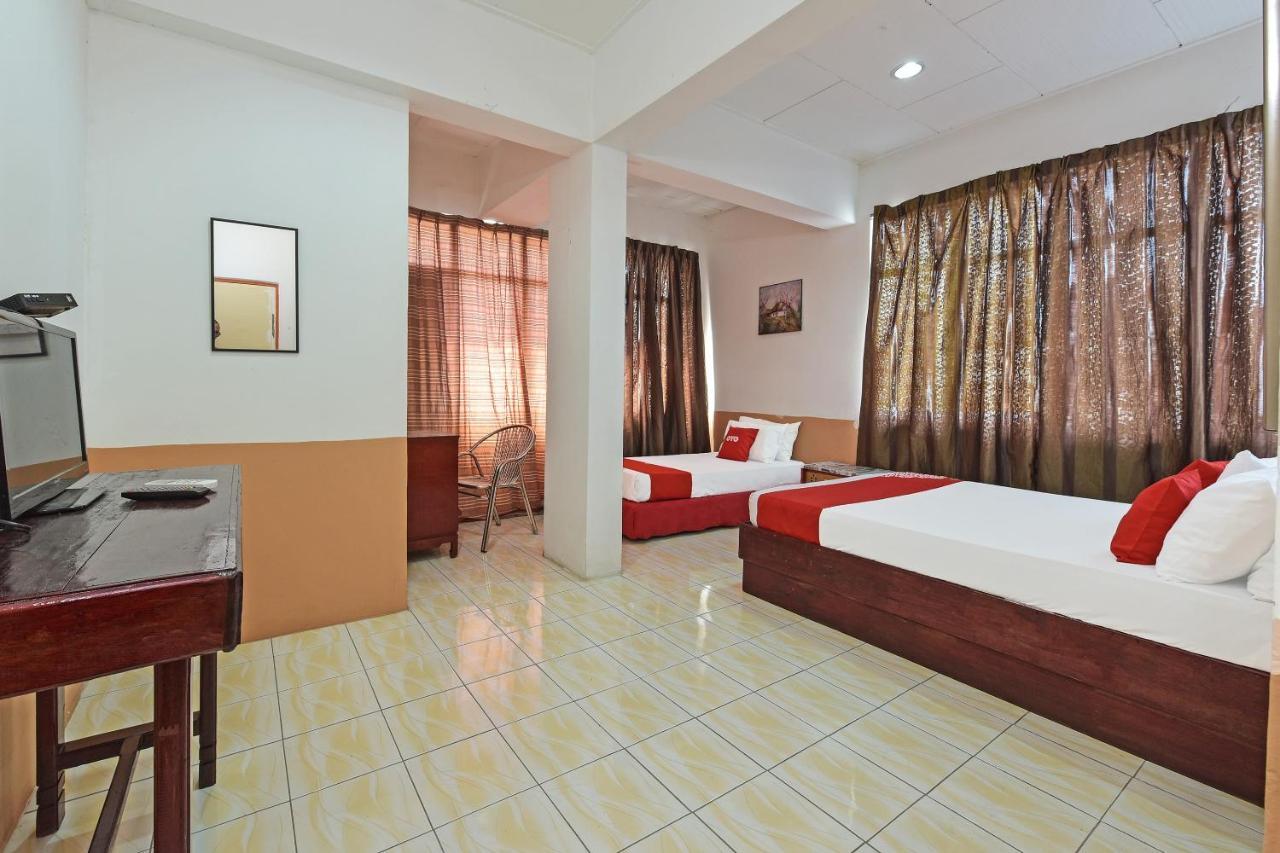 Super Oyo Capital O 90659 Raintown Timbers Hotel Taiping Ngoại thất bức ảnh