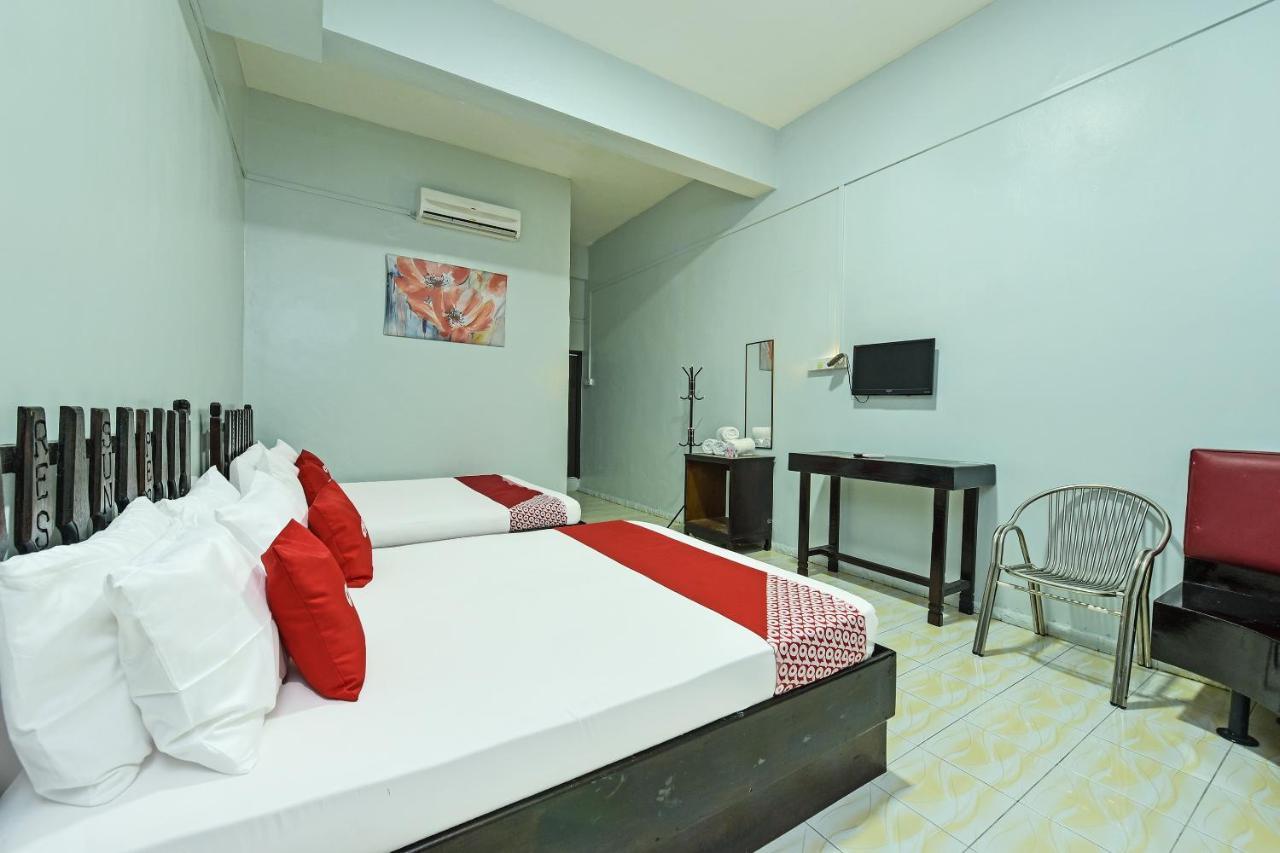 Super Oyo Capital O 90659 Raintown Timbers Hotel Taiping Ngoại thất bức ảnh