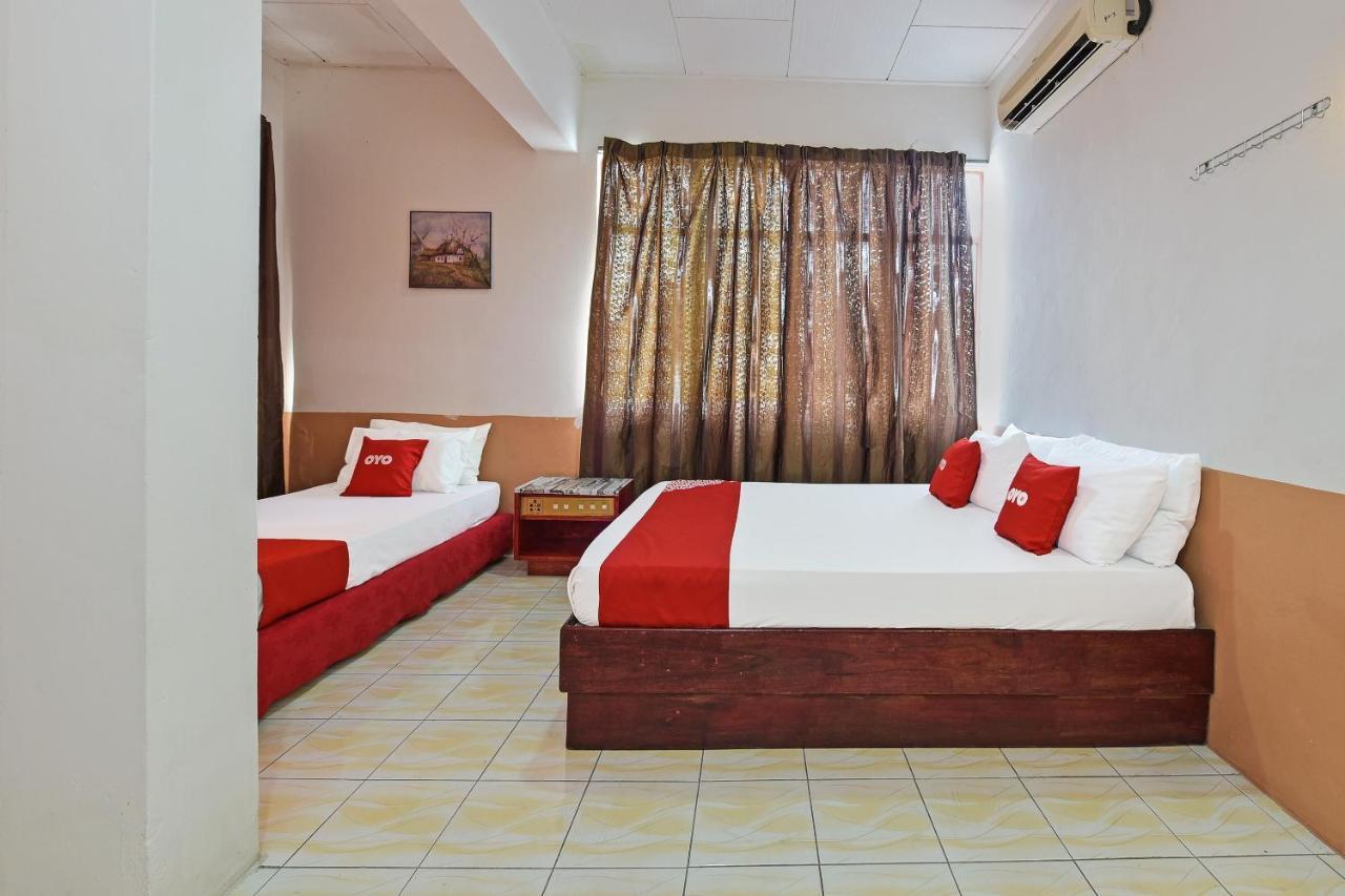 Super Oyo Capital O 90659 Raintown Timbers Hotel Taiping Ngoại thất bức ảnh