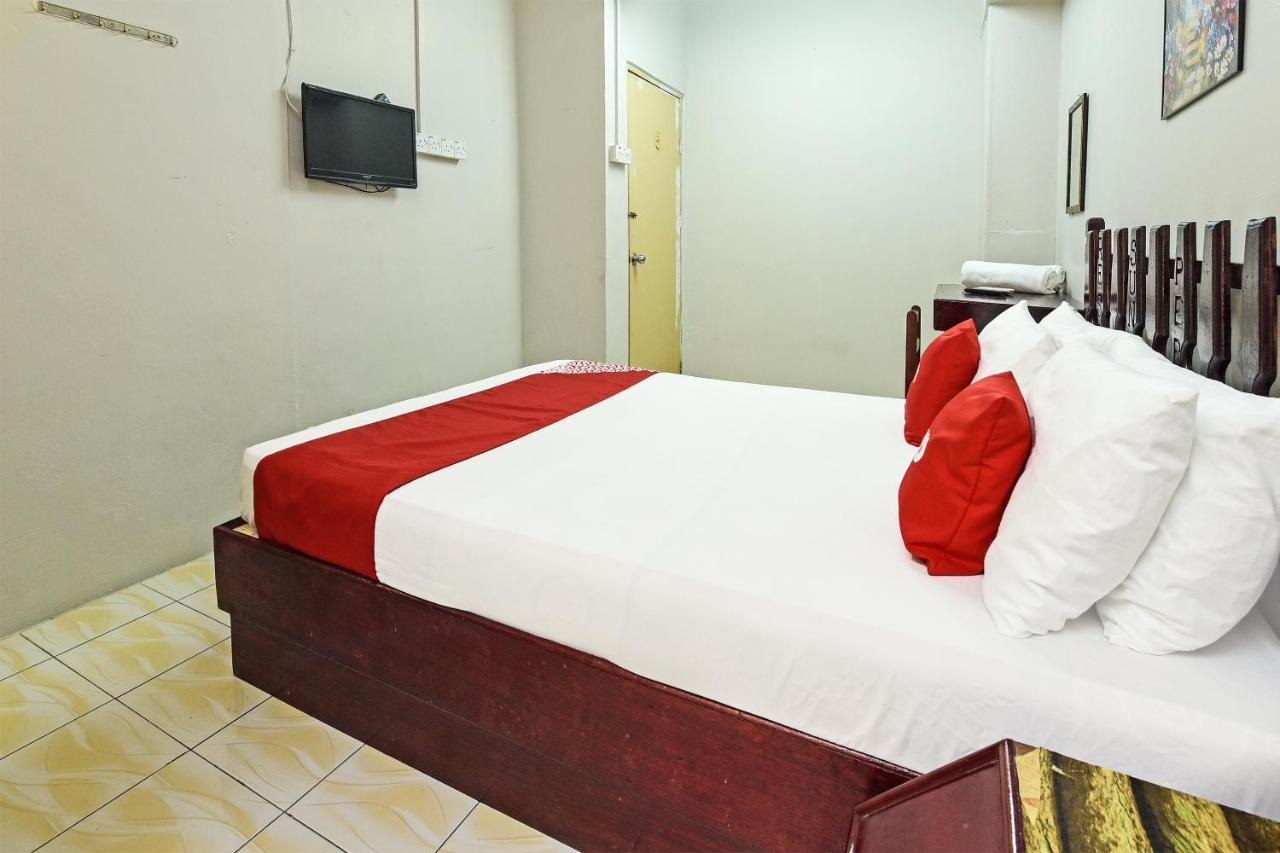 Super Oyo Capital O 90659 Raintown Timbers Hotel Taiping Ngoại thất bức ảnh