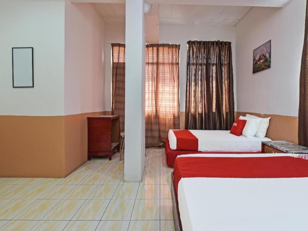 Super Oyo Capital O 90659 Raintown Timbers Hotel Taiping Ngoại thất bức ảnh