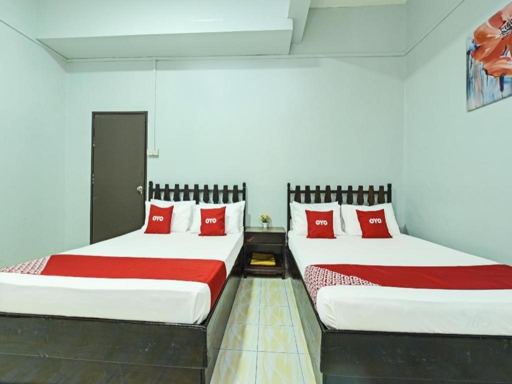 Super Oyo Capital O 90659 Raintown Timbers Hotel Taiping Ngoại thất bức ảnh