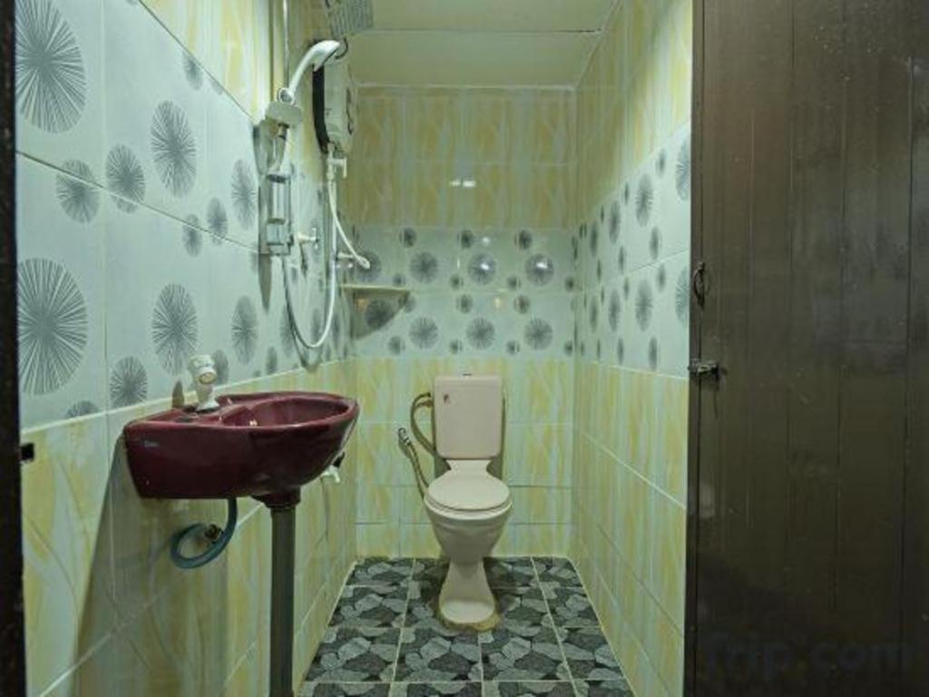 Super Oyo Capital O 90659 Raintown Timbers Hotel Taiping Ngoại thất bức ảnh